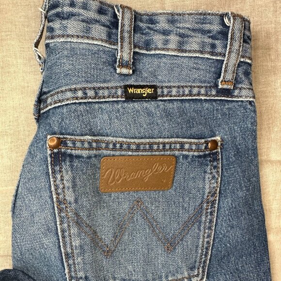 Wrangler Jeans - Picture 6 of 14